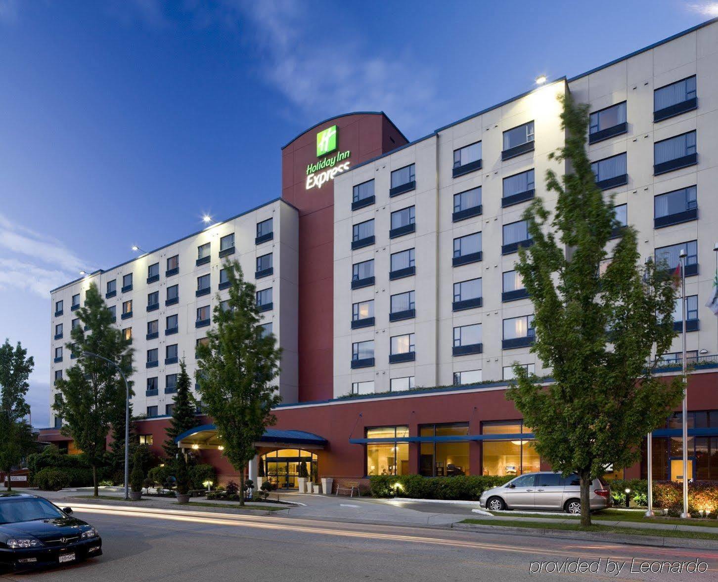 Holiday Inn Express Vancouver Airport-Richmond, An Ihg Hotel Exterior foto